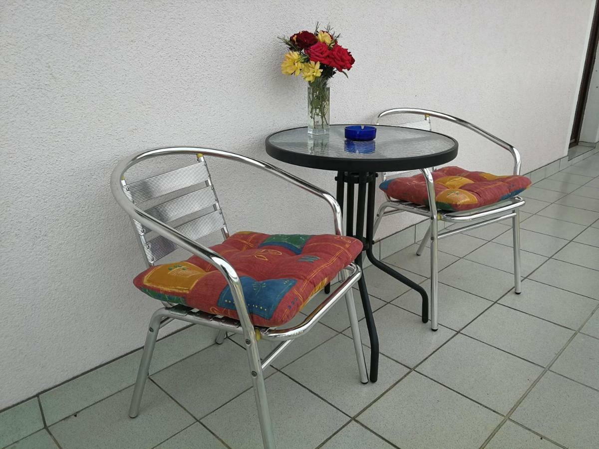 Kavana I Sobe Monika Hotel Grabrovnik Luaran gambar