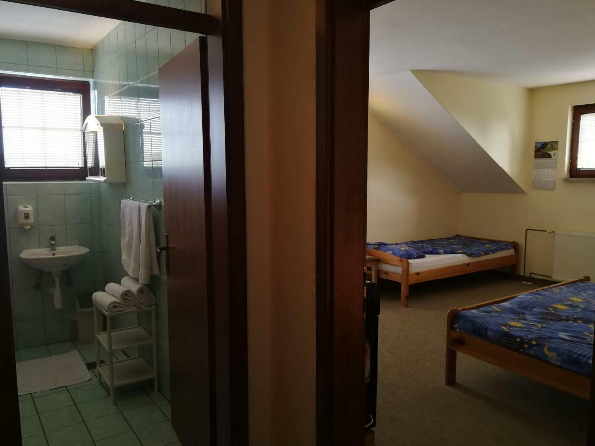 Kavana I Sobe Monika Hotel Grabrovnik Luaran gambar