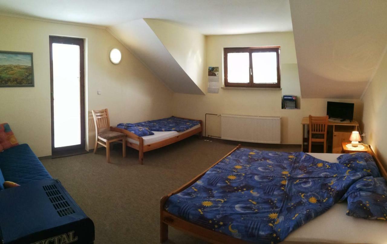 Kavana I Sobe Monika Hotel Grabrovnik Luaran gambar